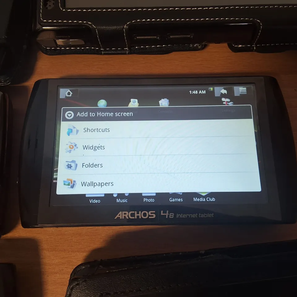 LOT OF 15 ASSORTED ARCHOS INTERNET TABLETS WITH CASES