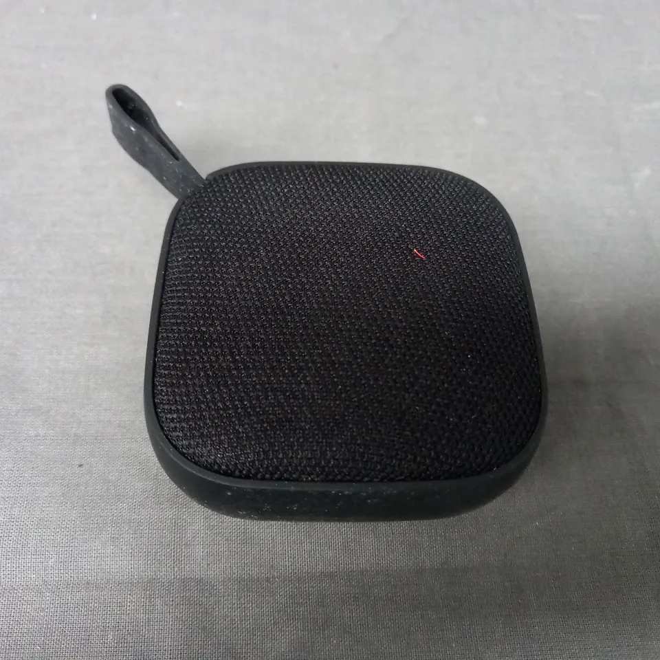 BOXED INTEMPO WIRELESS BLUETOOTH FABRIC POCKET SPEAKER