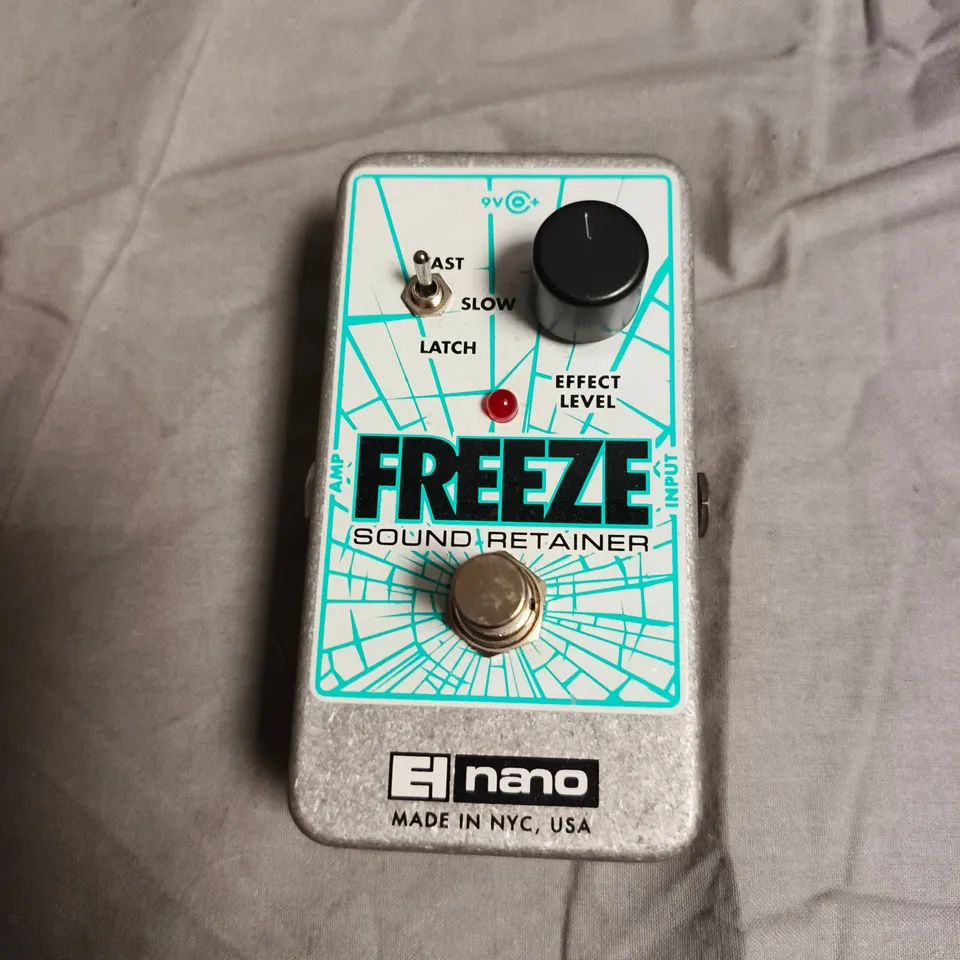 FREEZE SOUND RETAINER – EL NANO GUITAR EFFECTS PEDAL
