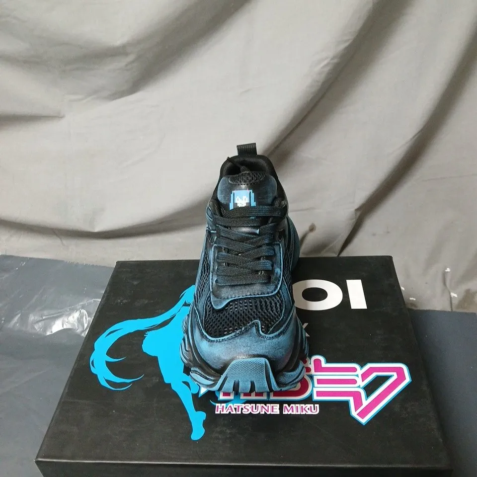 KOI TWINTAILS MIKU MEGA CHUNKY TRAINERS BLACK BOXED SIZE 3