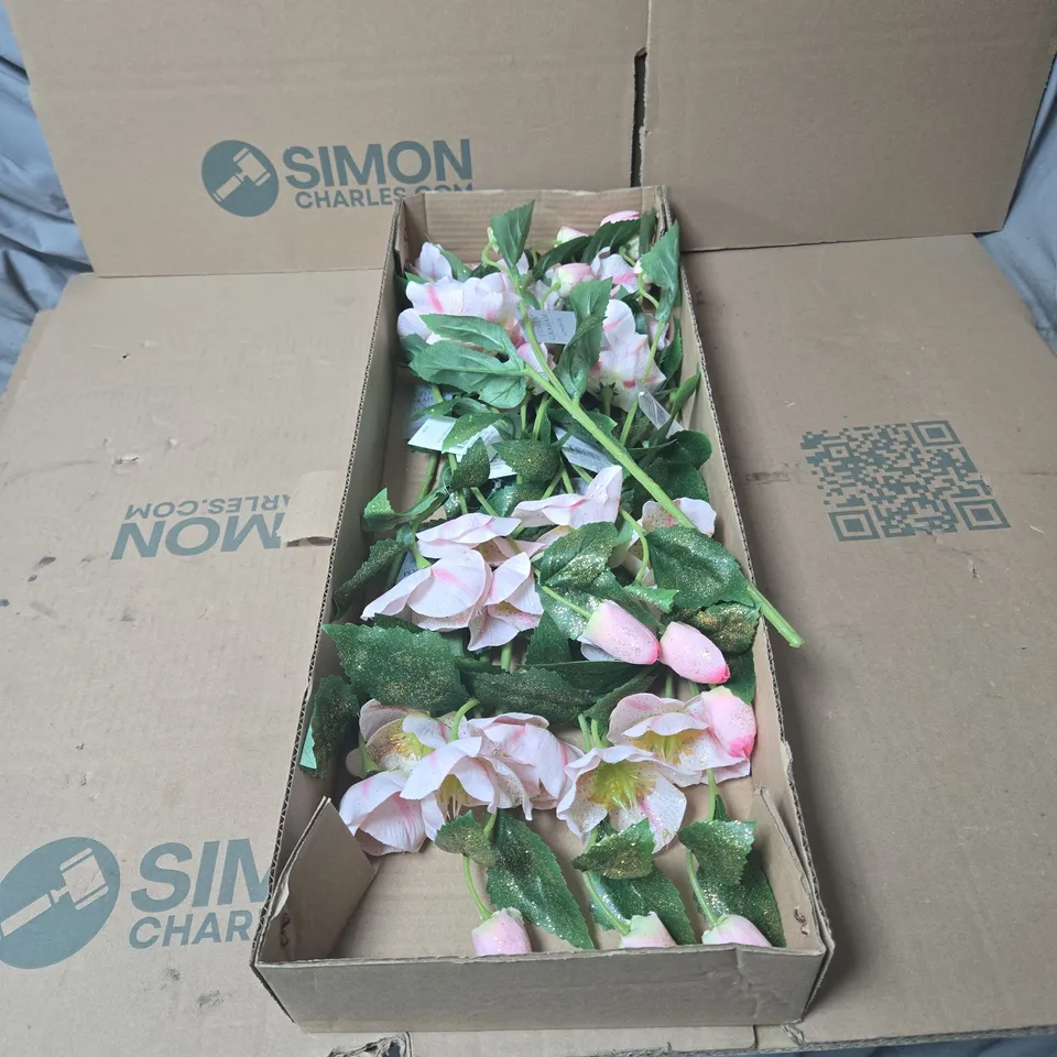 BOX OF APPROXIMATELY 11 X GISELA GRAHAM FLOWER DECORATIONS 