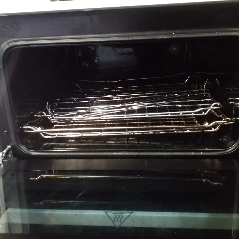 HISENSE HI6 MAX HDCEC5C10W 69/43L CERAMIC FREESTANDING 50CM ELECTRIC COOKER - WHITE