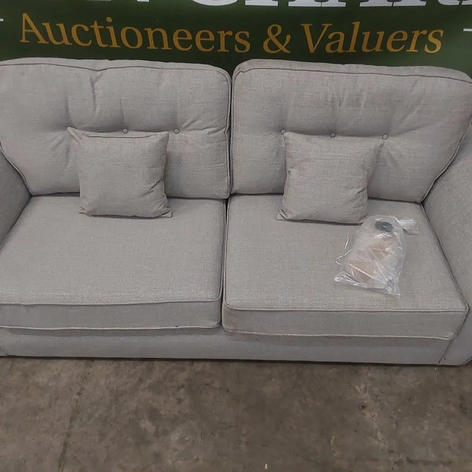 QUALITY DESIGNER HALSTOW 3 SEATER FABRIC UPHOLSTERED SOFA - GREY