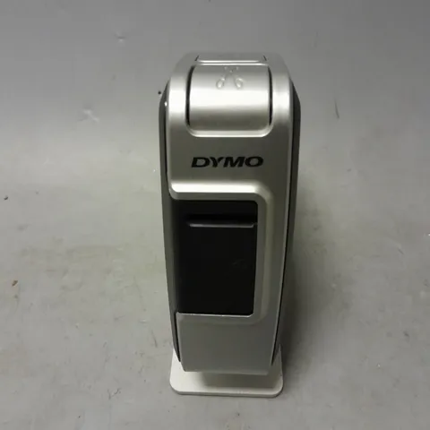 DYMO LABEL MAKER IN BLACK/SILVER