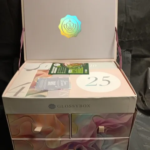 GLOSSYBOX ADVENT CALENDER GIFT SET 