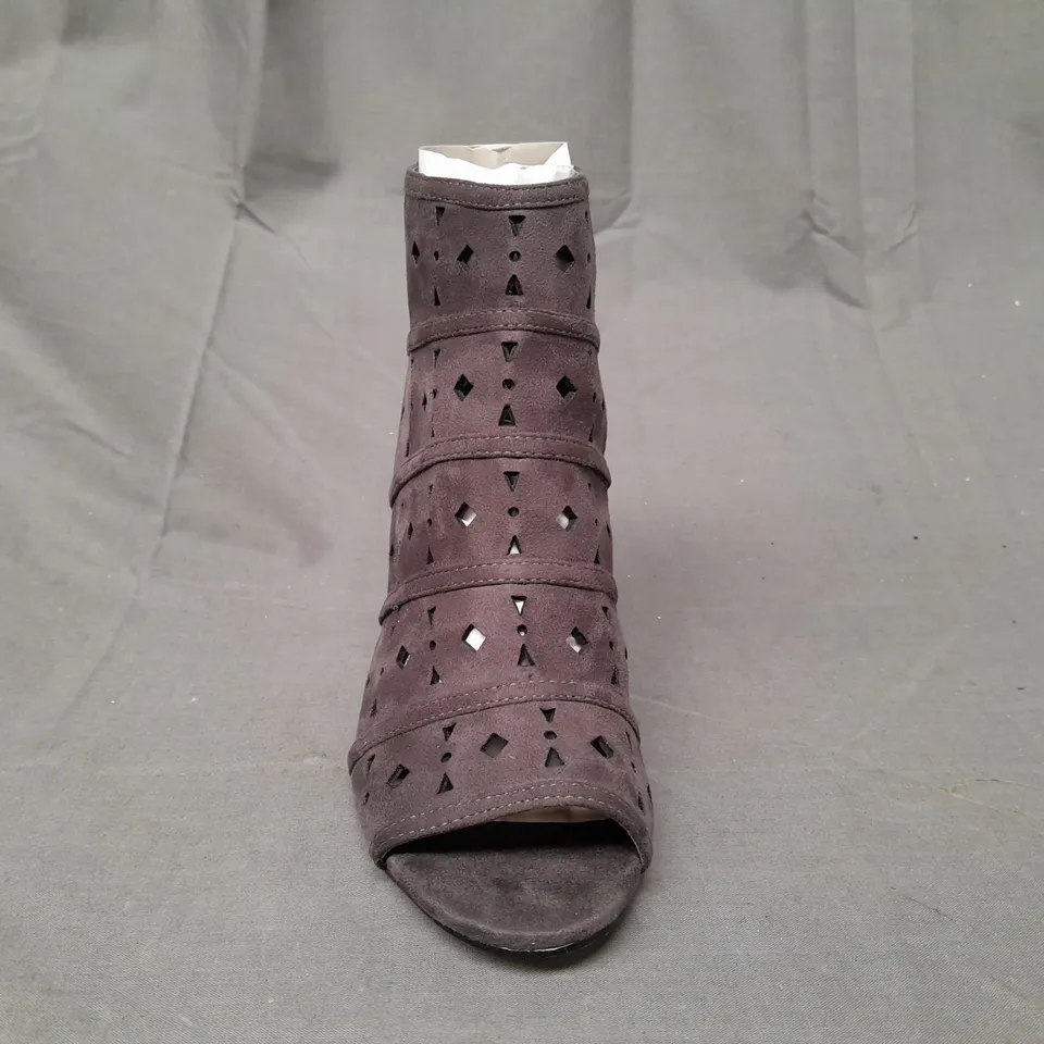 BOXED PAIR OF SPOT ON OPEN TOE WEDGE SHOES IN GREY UK SIZE 3