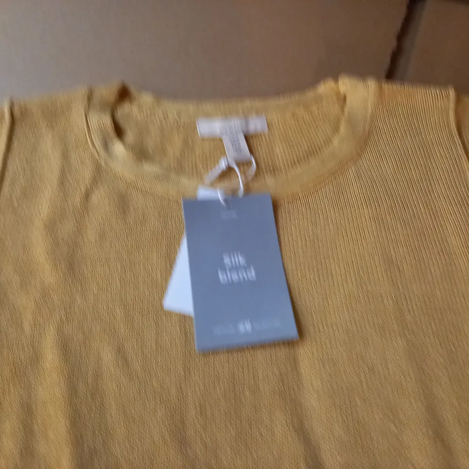 H&M SILK BLEND YELLOW VEST - EUR M