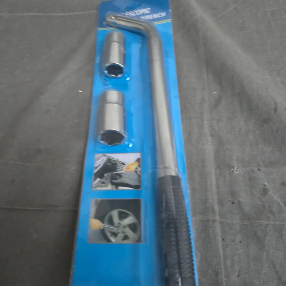 L TELESCOPIC WHEEL NUT WRENCH