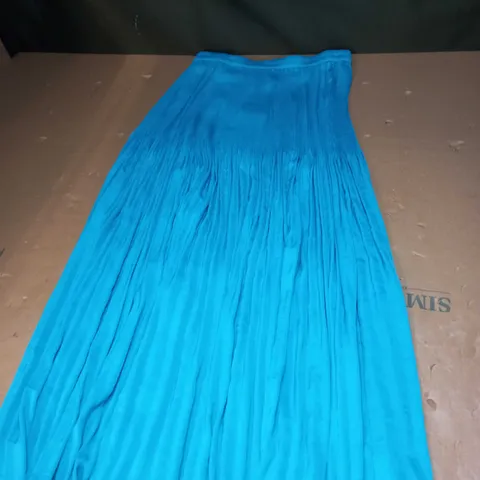 OLIVER BONAS AQUA BLUE SATIN PLISSE SKIRT SIZE 6