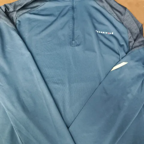 TECHNICALS BLUE QUARTER-ZIP ATHLETIC TOP WITH CHEST LOGO SIZE 2XL