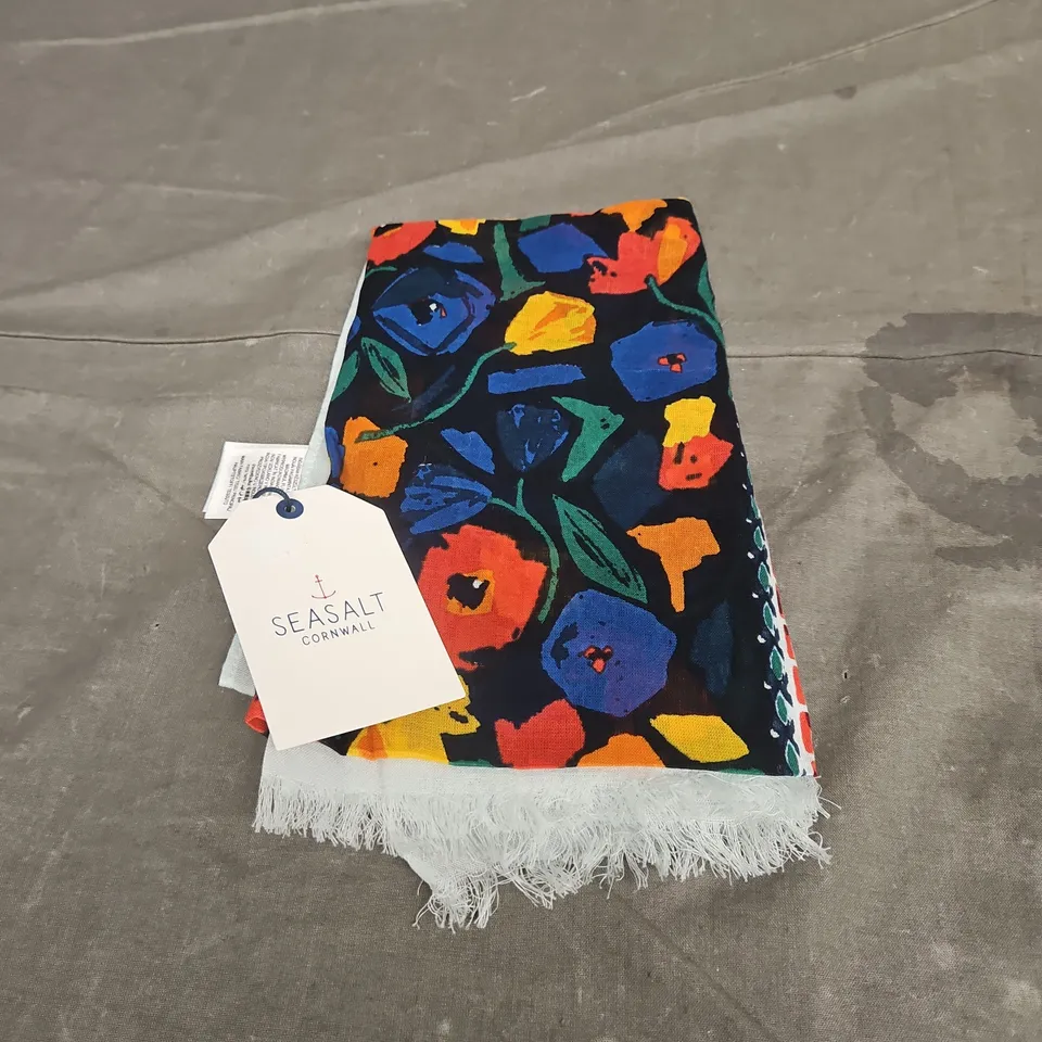 SEASALT CORNWALL MAY GARLAND SCARF IN ZENNOR STRIPE BORDER MIX ONE SIZE