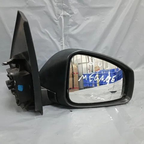 O/S 2013 RENAULT MEGANE WING MIRROR