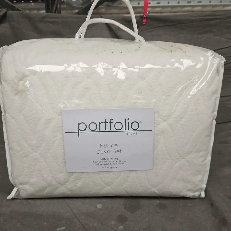 PORTFOLIO FLEECE DUVET SET - SUPER KING