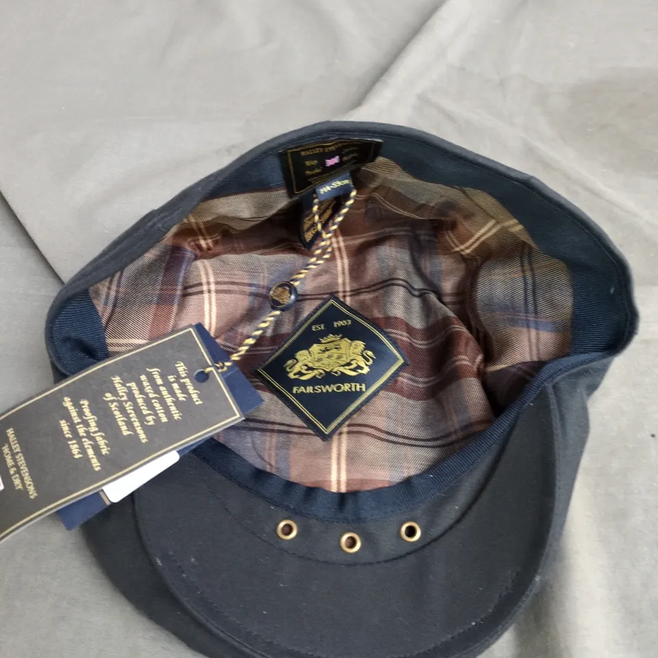 FAILSWORTH WAX FLAT CAP NAVY