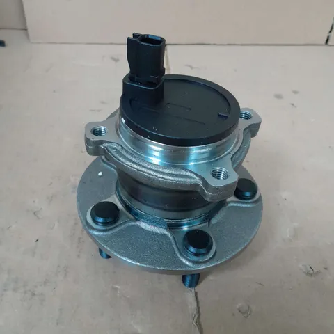 WHEEL HUB ASSEMBLY 