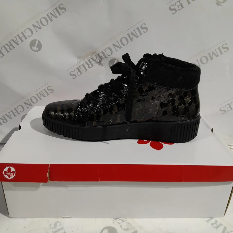 BOXED PAIR OF RIEKER HIGH TOP BOOTS IN BLACK - SIZE 5