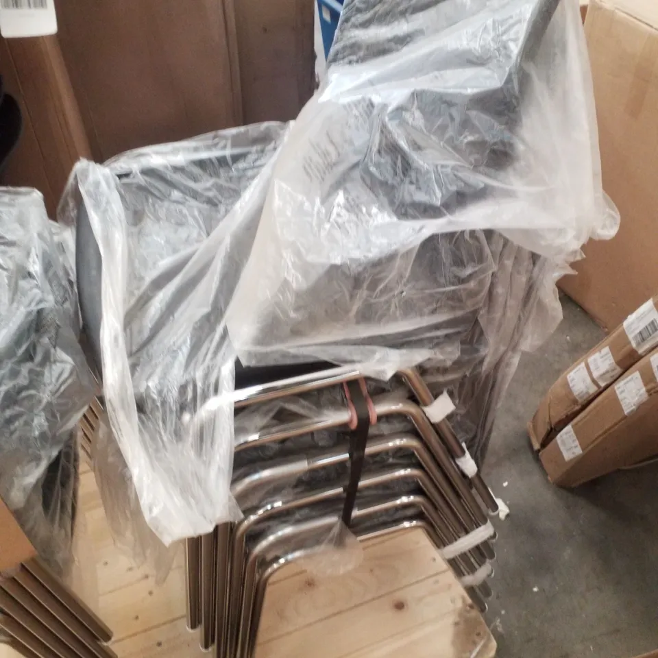 SET OF 6 PLASTIC STACKING CHAIR SIERRA CHROME/BLACK