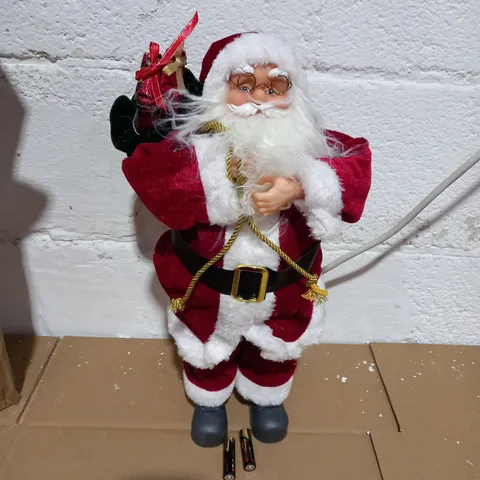 FESTIVE PRE LIT SANTA TRADITIONAL 43CM