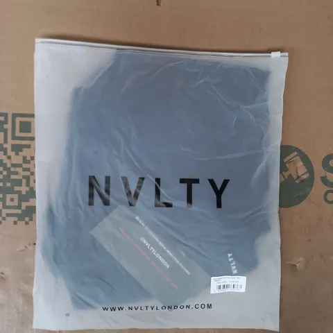 BAGGED NVLTY HEAVYWEIGHT LUXE TRACK PANTS IN NAVY SIZE MEDIUM