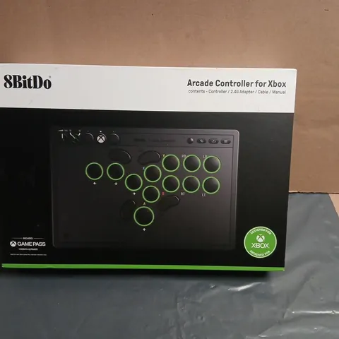8BITDO ARCADE CONTROLLER FOR XBOX – BOXED