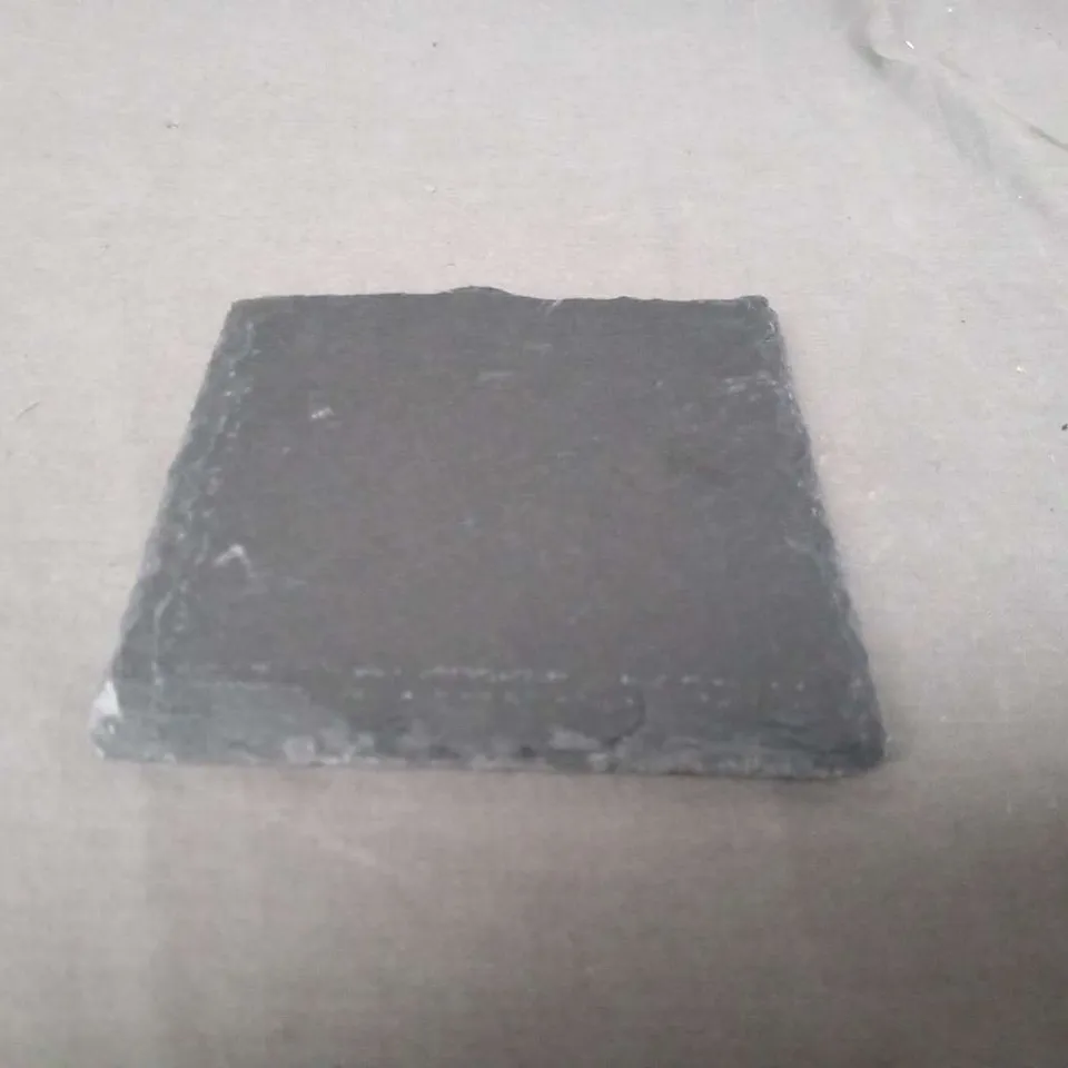 SIX SQUARE SLATE COASTERS 10CM