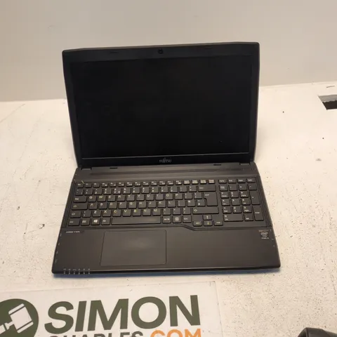 FUJITSU LIFEBOOK A544 LAPTOP – BLACK