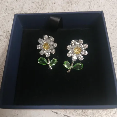 BUTLER & WILSON CRYSTAL DAISY EARRINGS