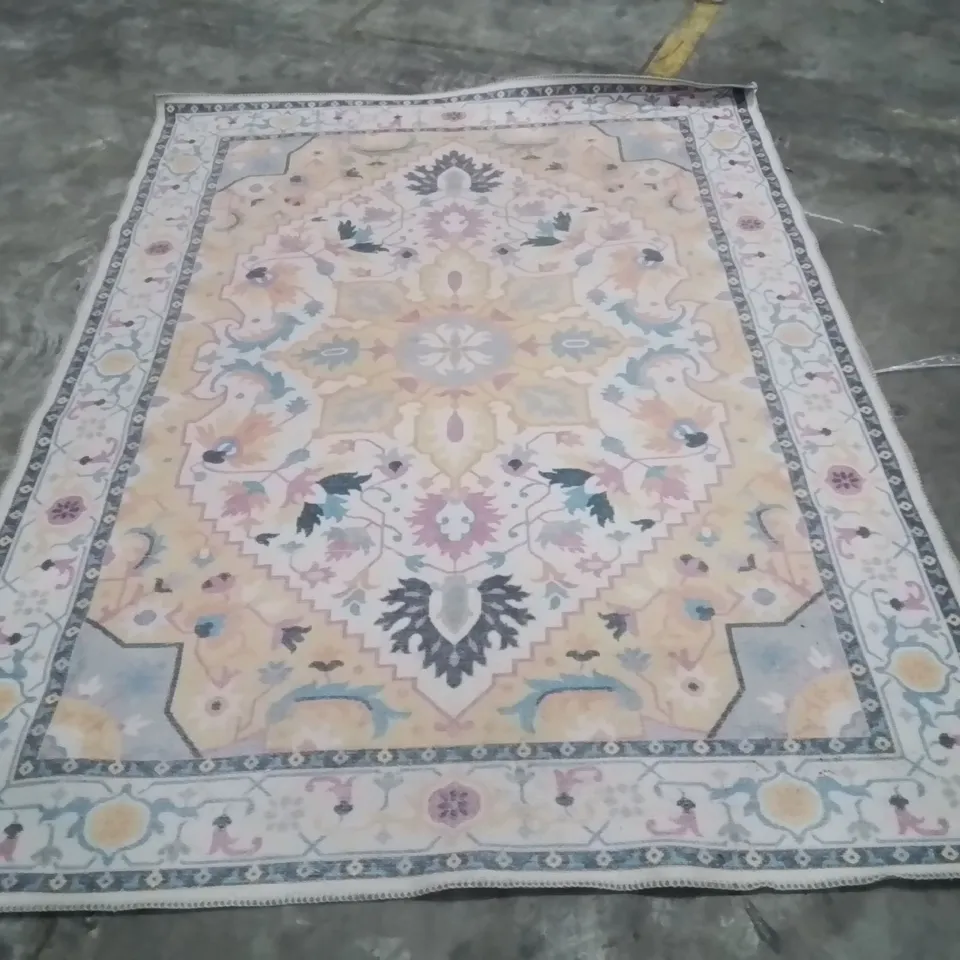 QUALITY DESIGNER AREA RUG - APPROXIMATELY 230X160