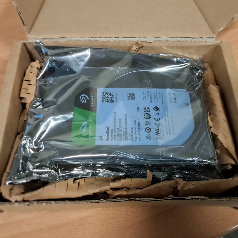 SEALED SEAGATE BARRACUDA 4TB HARD DRIVE - ST4000DM004