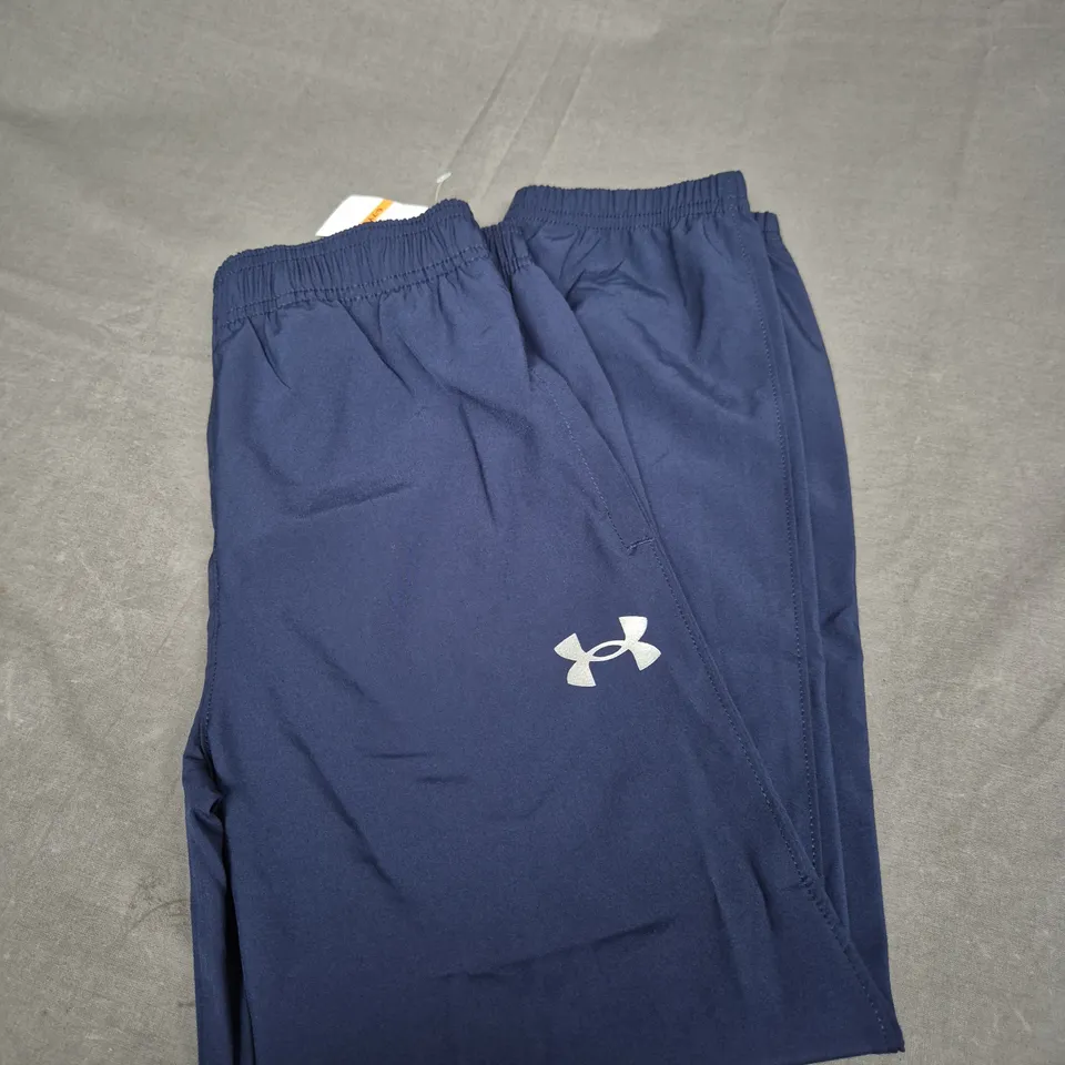 UNDER ARMOUR TRACKSUIT SIZE 6-7 YEARS - KIDS