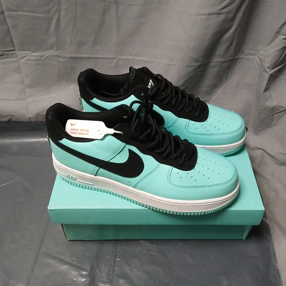 NIKE AIR FORCE 1 SNEAKERS – TURQUOISE/BLACK UK SIZE 9