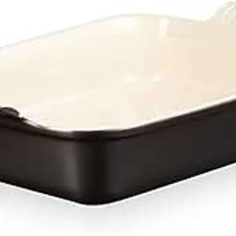 BOXED LE CREUSET STONEWARE HERITAGE 32cm RECTANGULAR DISH - BLACK (1 BOX)