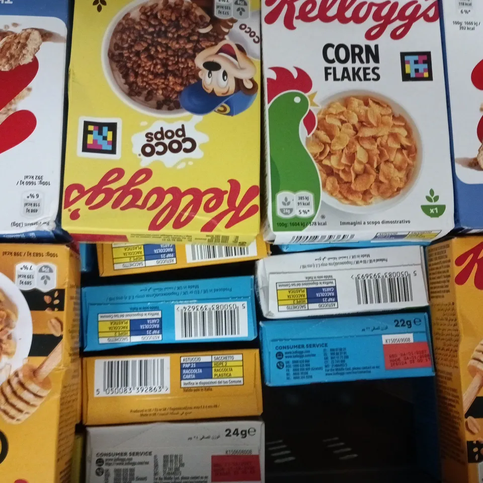 APPROXIMATELY 20 ASSORTED BOXES OF CEREAL TO INCLUDE CORN FLAKES, CRUNCHY NUT, ETC