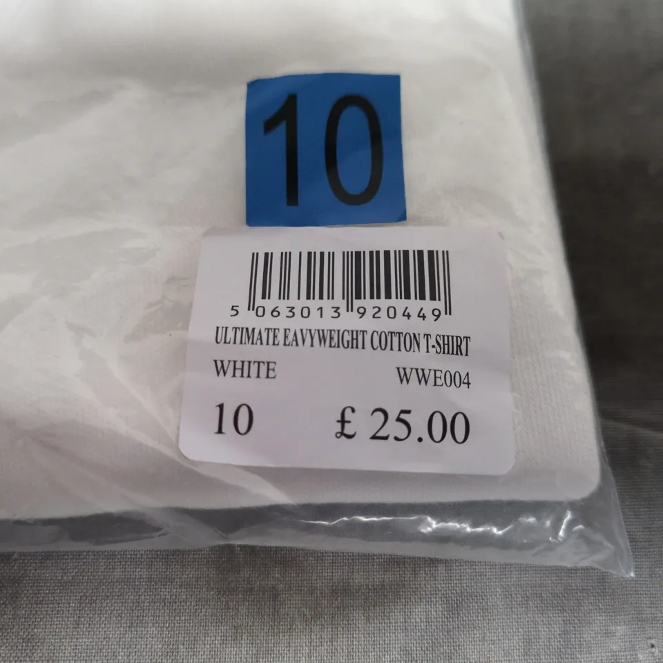 CREW CLOTHING COMPANY ULTIMATE HEAVYWEIGHT COTTON T-SHIRT – WHITE, UK SIZE 10