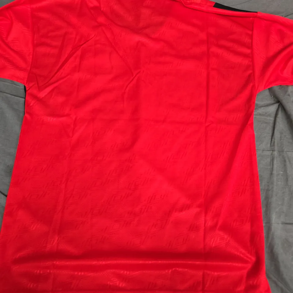 NOTTINGHAM FOREST FC UMBRO FOOTBALL SHIRT – RED, LABATT'S SPONSOR, UK XL