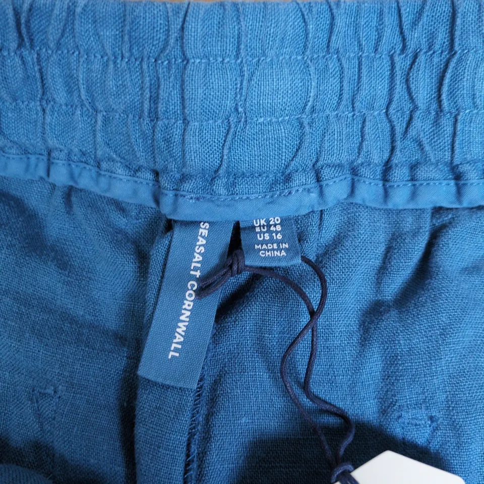 SEASALT CORNWALL WOMEN'S BLUE SHORTS – UK 20 (EU 46, US 16)