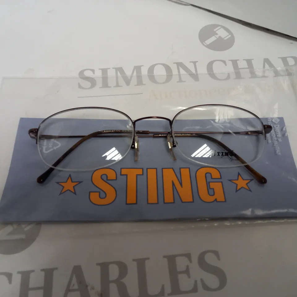 APPROX 10 DERIGO STING GLASSES 