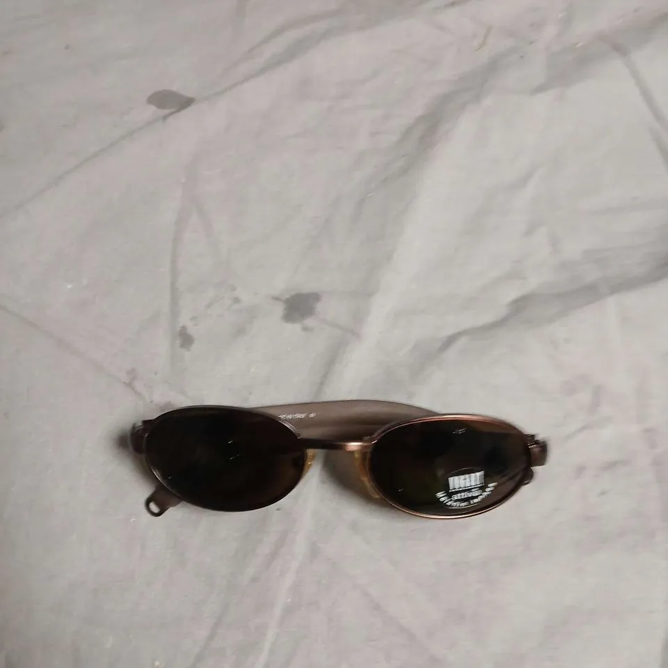 VOGART SUNGLASSES – MELANIN LENSES, OVAL METAL FRAME