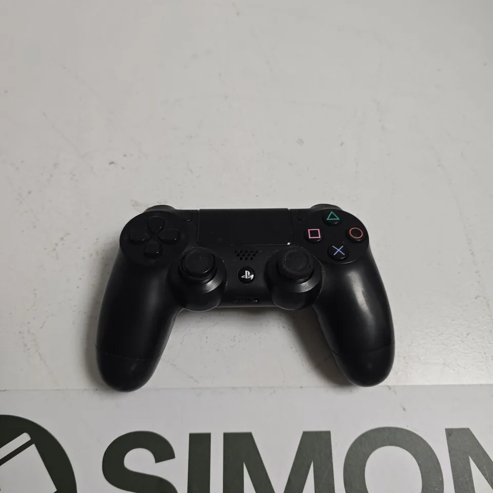 SONY DUALSHOCK 4 WIRELESS CONTROLLER (PS4) – BLACK