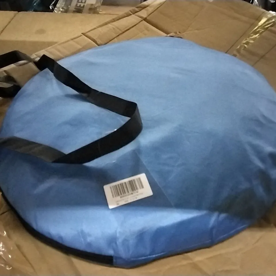 BOXED PUP UP CAMPING TENT BLUE SMALL