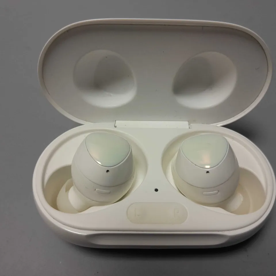 SAMSUNG GALAXY BUDS+ - WHITE