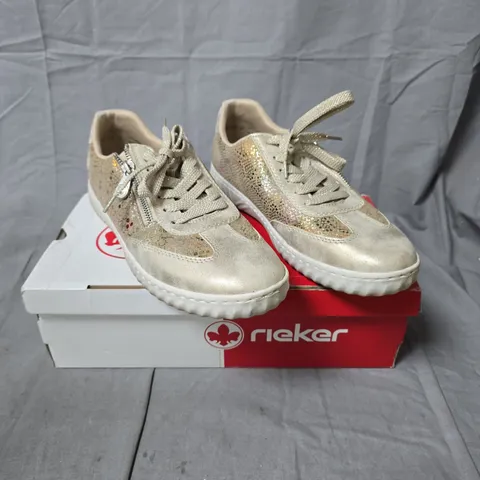 RIEKER LADIES PATTERNED ZIP TRAINERS - GOLD - SIZE 7.5