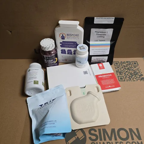 APPROXIMATELY 15 ASSORTED VITAMIN/HEALTH AID PRODUCTS TO INCLUDE HEIGHTS VITALS, TRIP MINDFUL BLEND LIONS MANE, SLEEP MELATONIN GUMMIES, ETC - COLLECTION ONLY