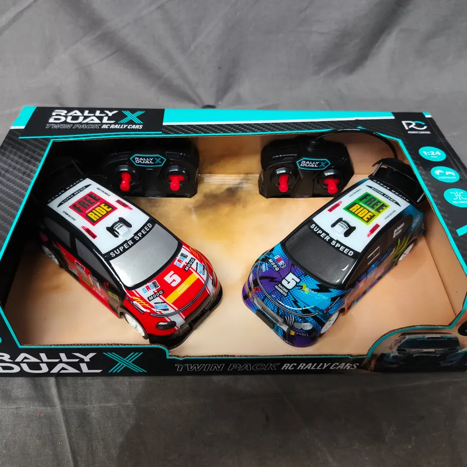 RALLY DUAL X TWIN PACK RC RALLY CARS - BOXED (1:24 SCALE)