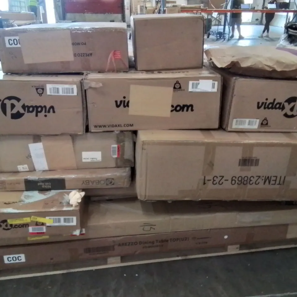 PALLET CONTAINING VARIOUS ASSORTED INCOMPLETE FURNITURE PARTS AND OTHER HOUSEHOLD ITEMS 