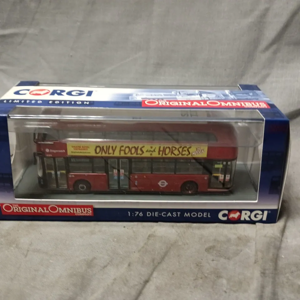 CORGI 1:76 DIE-CAST BUS – THE ORIGINAL OMNIBUS COMPANY LIMITED EDITION, 'ONLY FOOLS AND HORSES' LIVERY