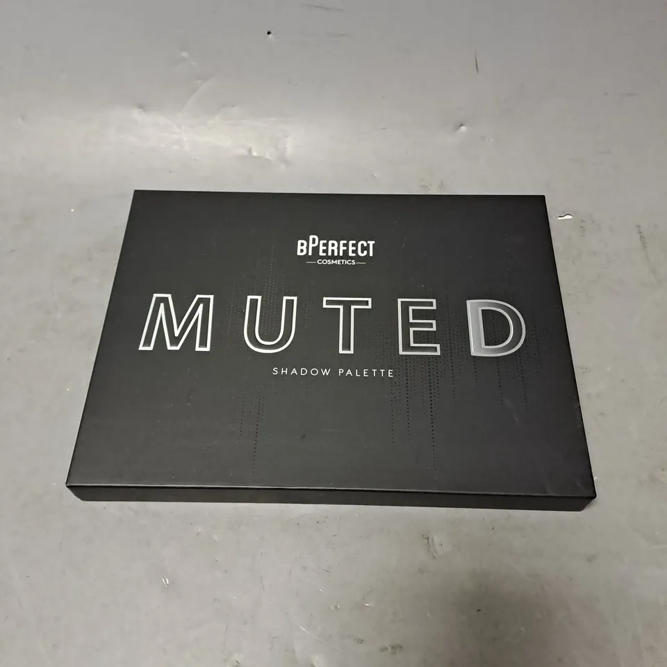 SEALED BPERFECT MUTED SHADOW PALETTE