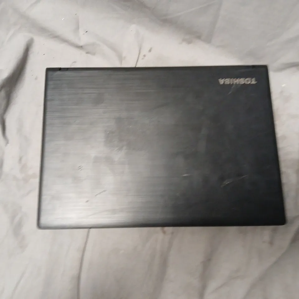 TOSHIBA SATELLITE PRO R40C LAPTOP 