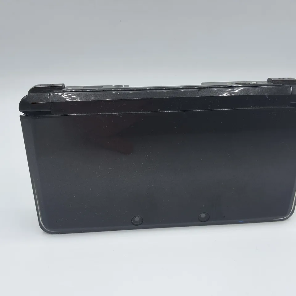 UNBOXED NINTENDO 3DS IN GREY - CTR-001