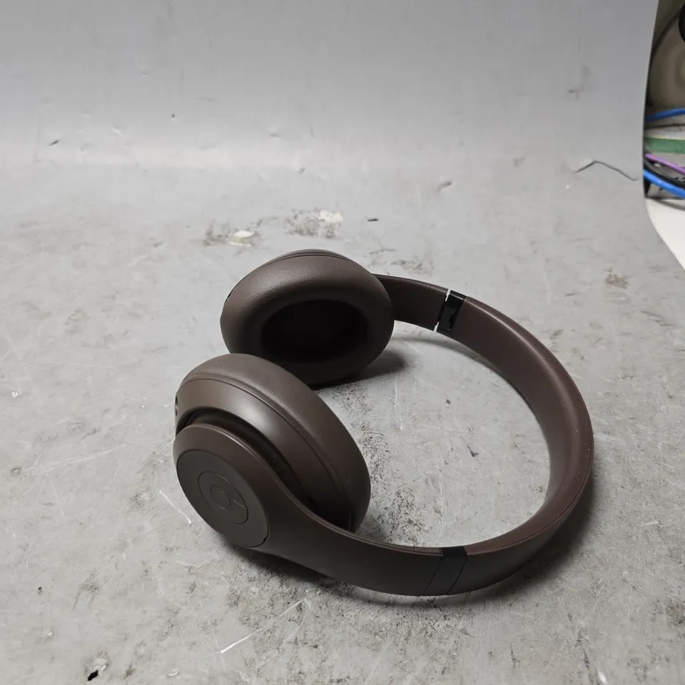 BEATS STUDIO PRO HEADPHONES IN BROWN